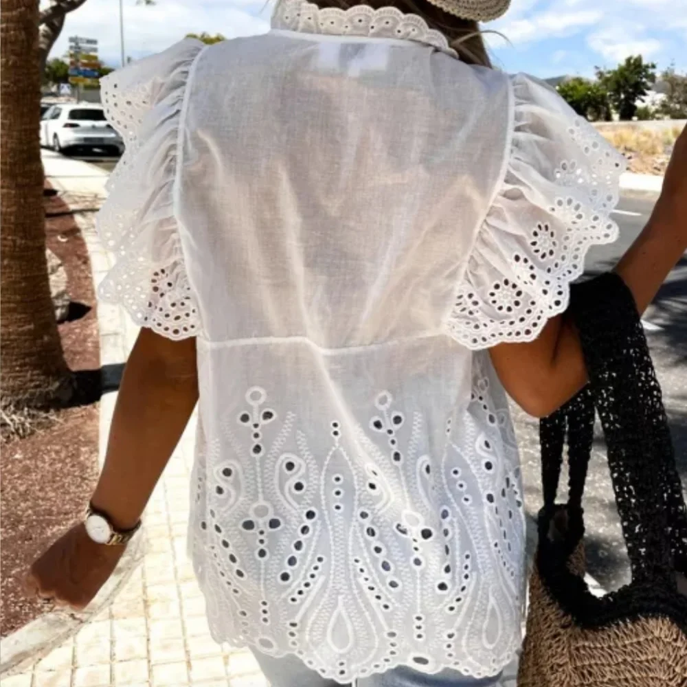 New boutique Cotton perforating ruffle sleeves top - Picture 5 of 11